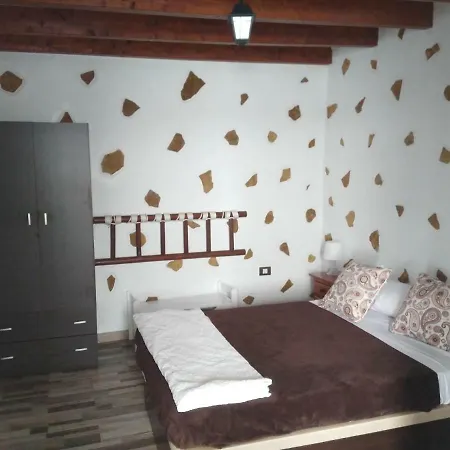 Chalet Playa De Tufia And Beach 度假居 *