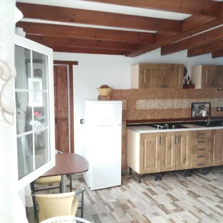 Chalet Playa De Tufia And Beach *